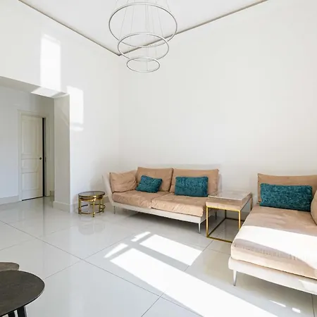 Superb 68m2 Flat With 80m2 Terrace - 2ch-4p Apartamento Cannes
